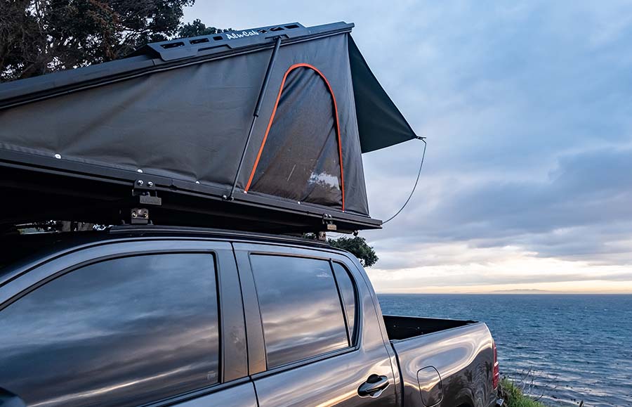 Alu-Cab LT-50 Lightweight Roof Top Tent – MOTOTESTO Overland