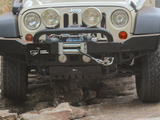 FRONT RUNNER Jeep Wrangler JK/JKU Sump Guard (6mm Aluminum)